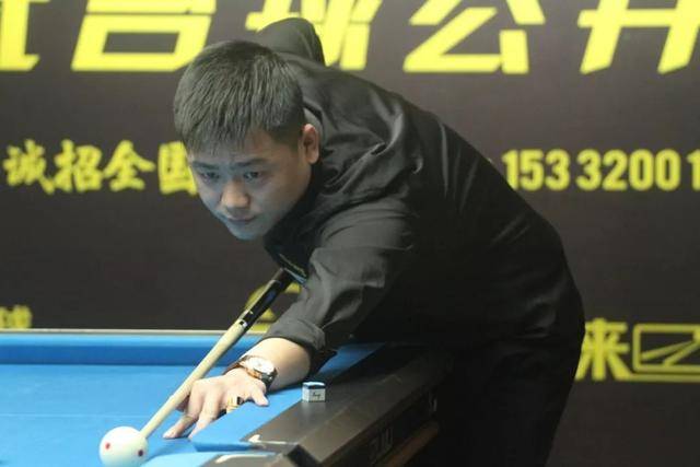 练与球员之 练与球员之