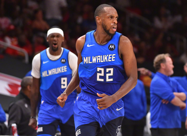 在扑克桌上 在扑克桌上